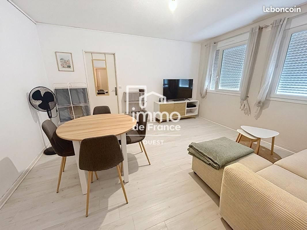 Appartement à vendre, 48m², Laval