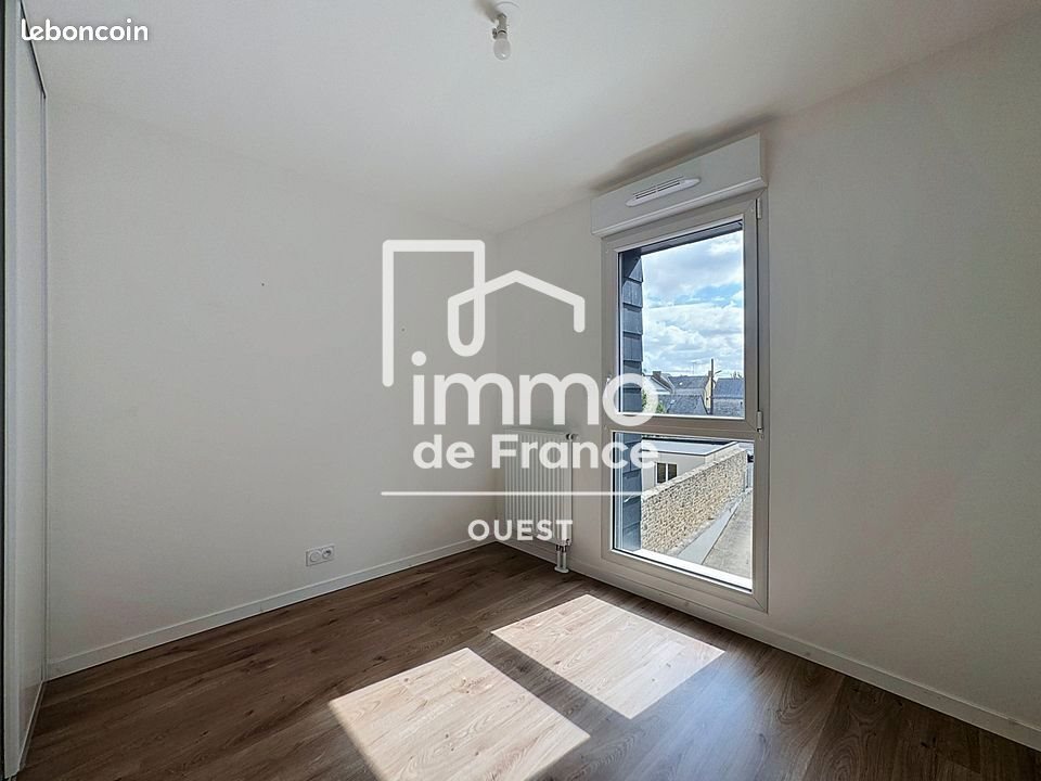Appartement à louer, 74m², Louverné