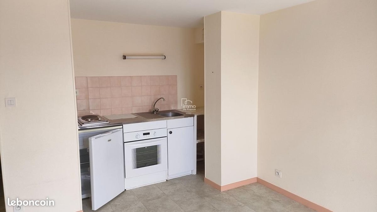 Appartement à louer, 30m², Évron