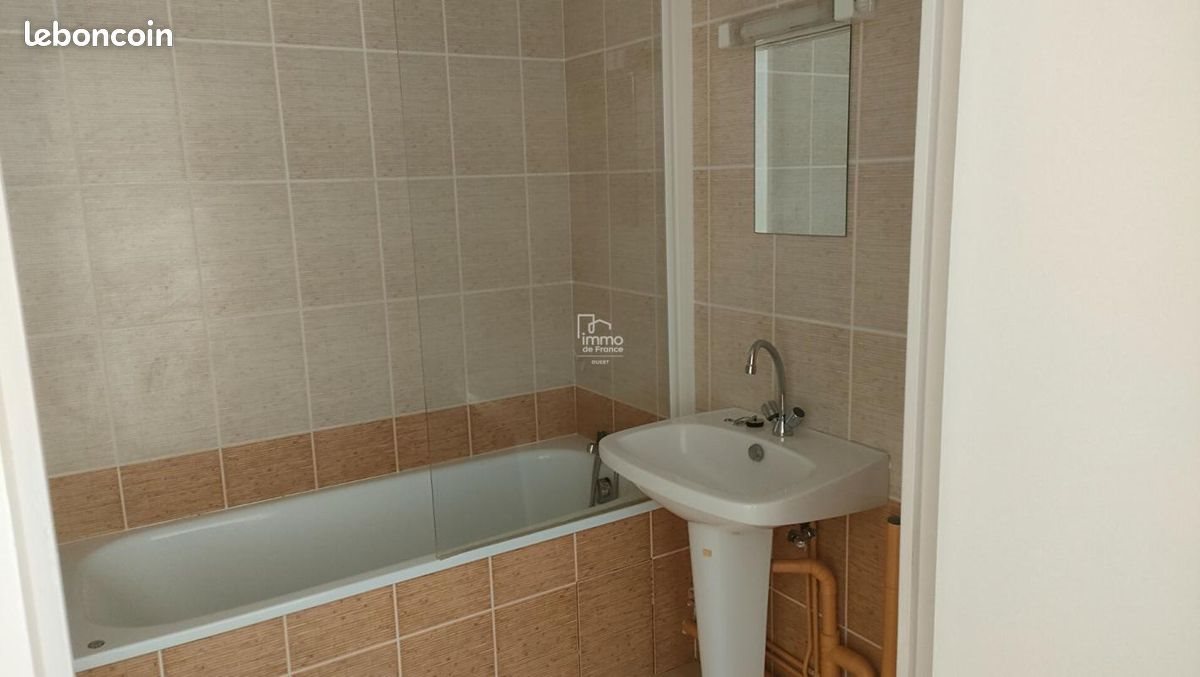 Appartement à louer, 30m², Évron