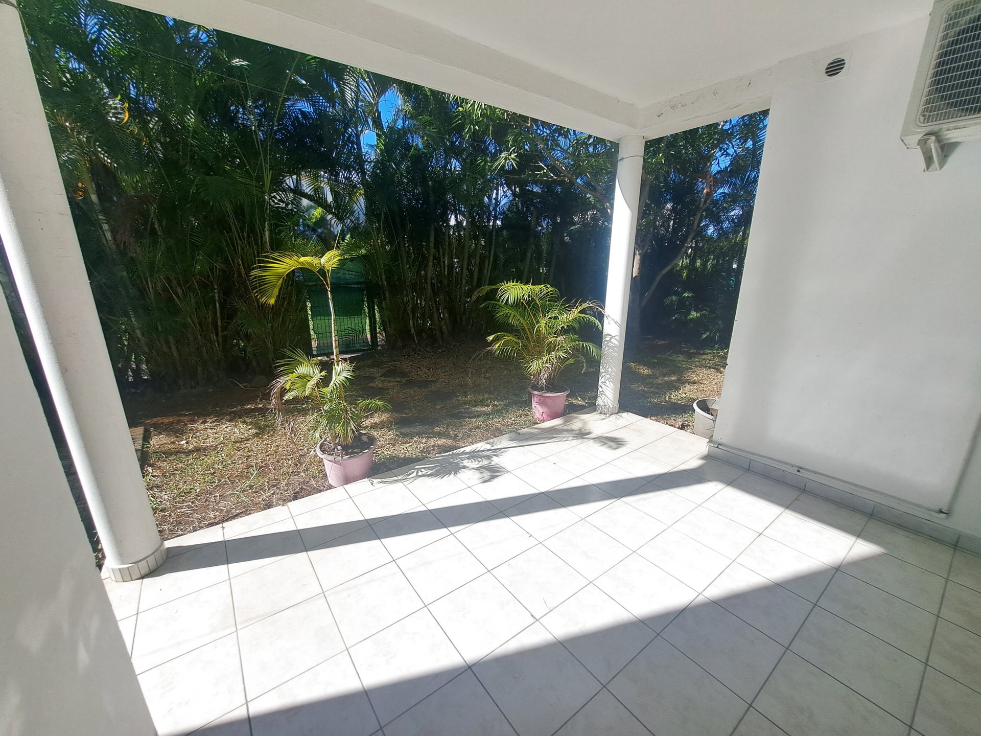 Appartement à louer, 55m², Sainte-Suzanne