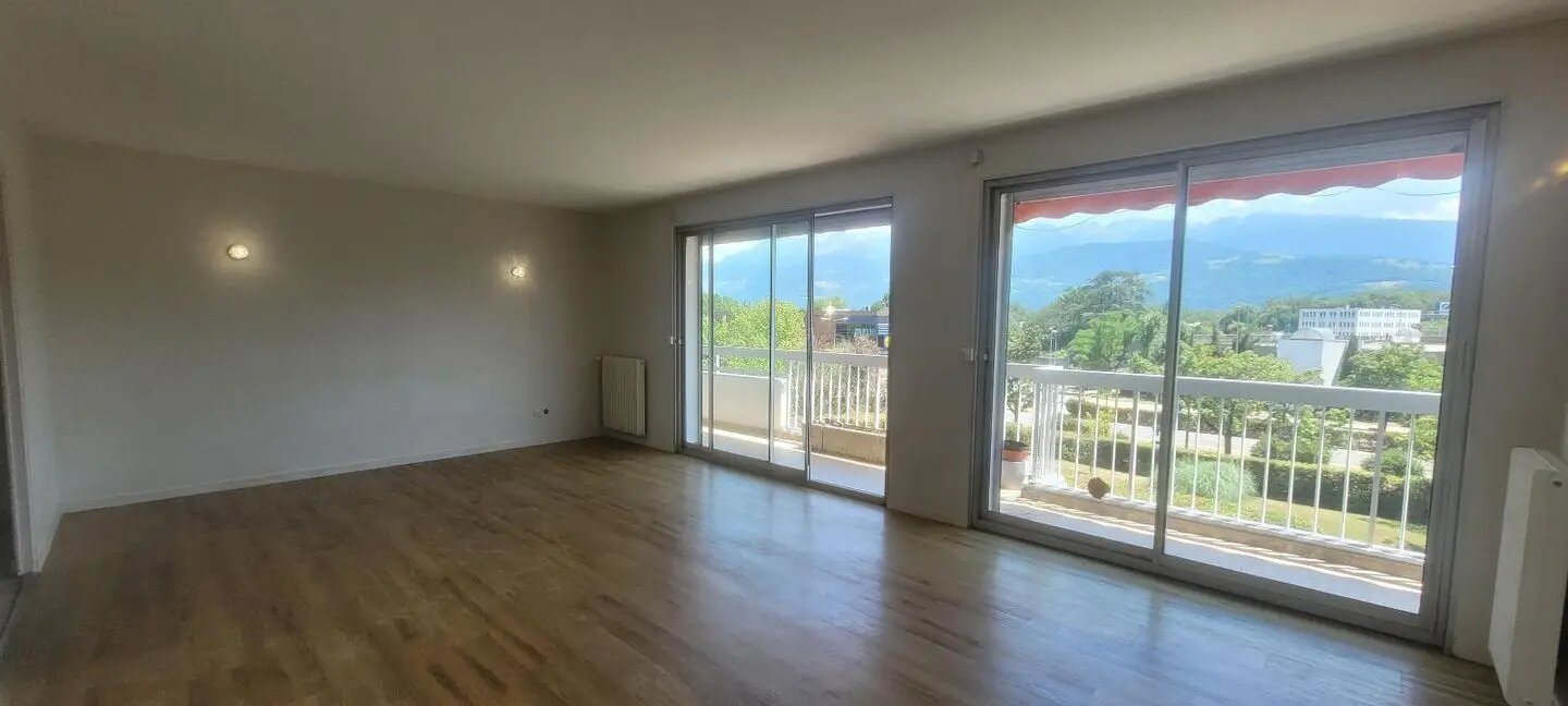 Appartement à louer, 110m², Meylan