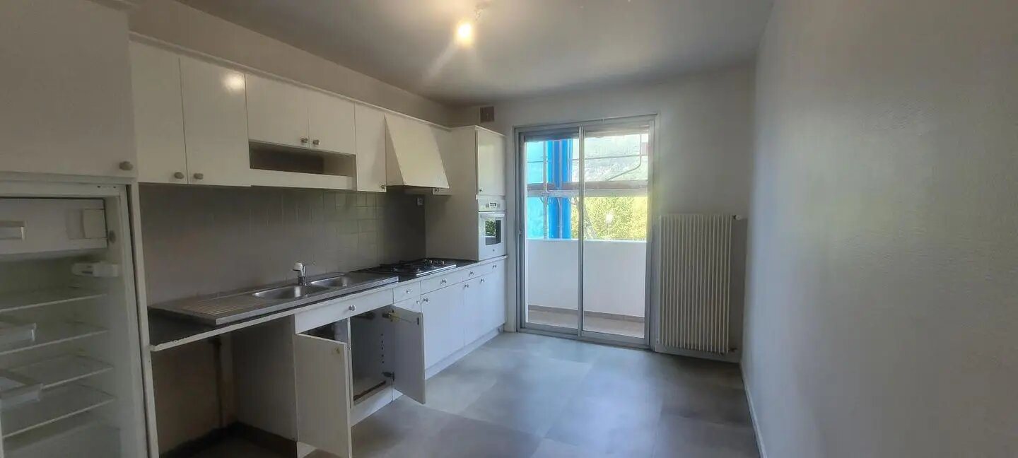 Appartement à louer, 110m², Meylan