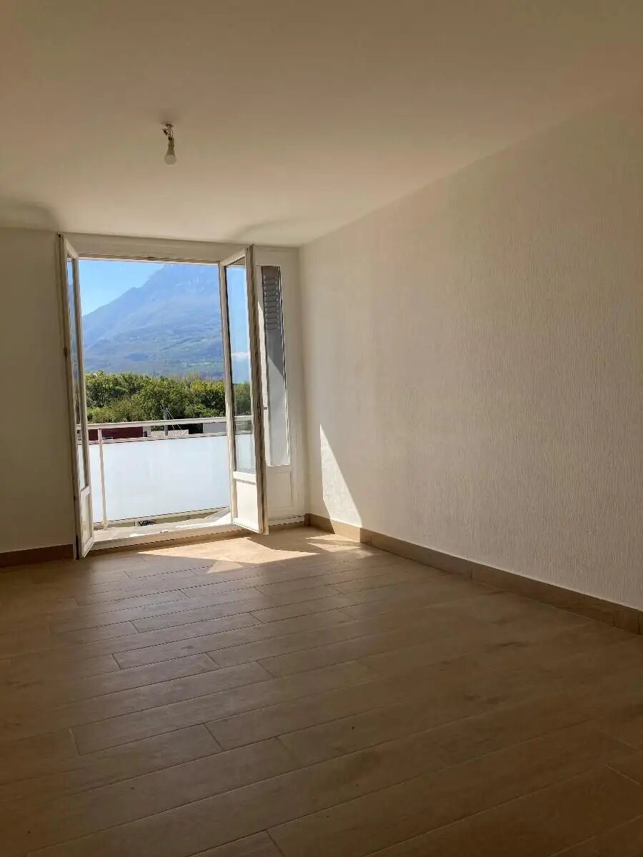 Appartement à louer, 59m², Saint-Martin-le-Vinoux