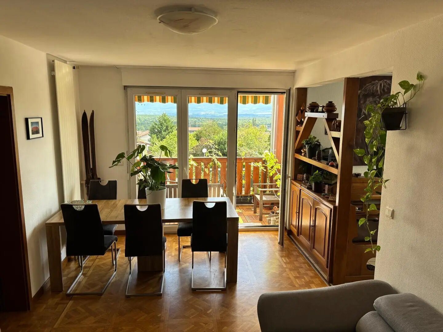 Appartement à louer, 94m², Péron