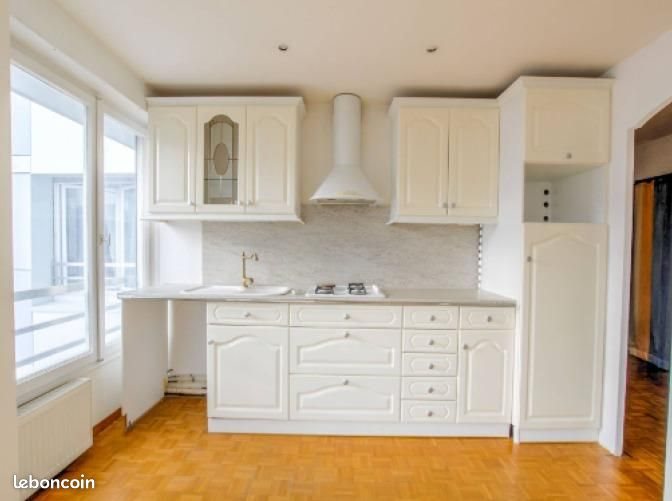 Appartement à louer, 46m², Saint-Genis-Pouilly
