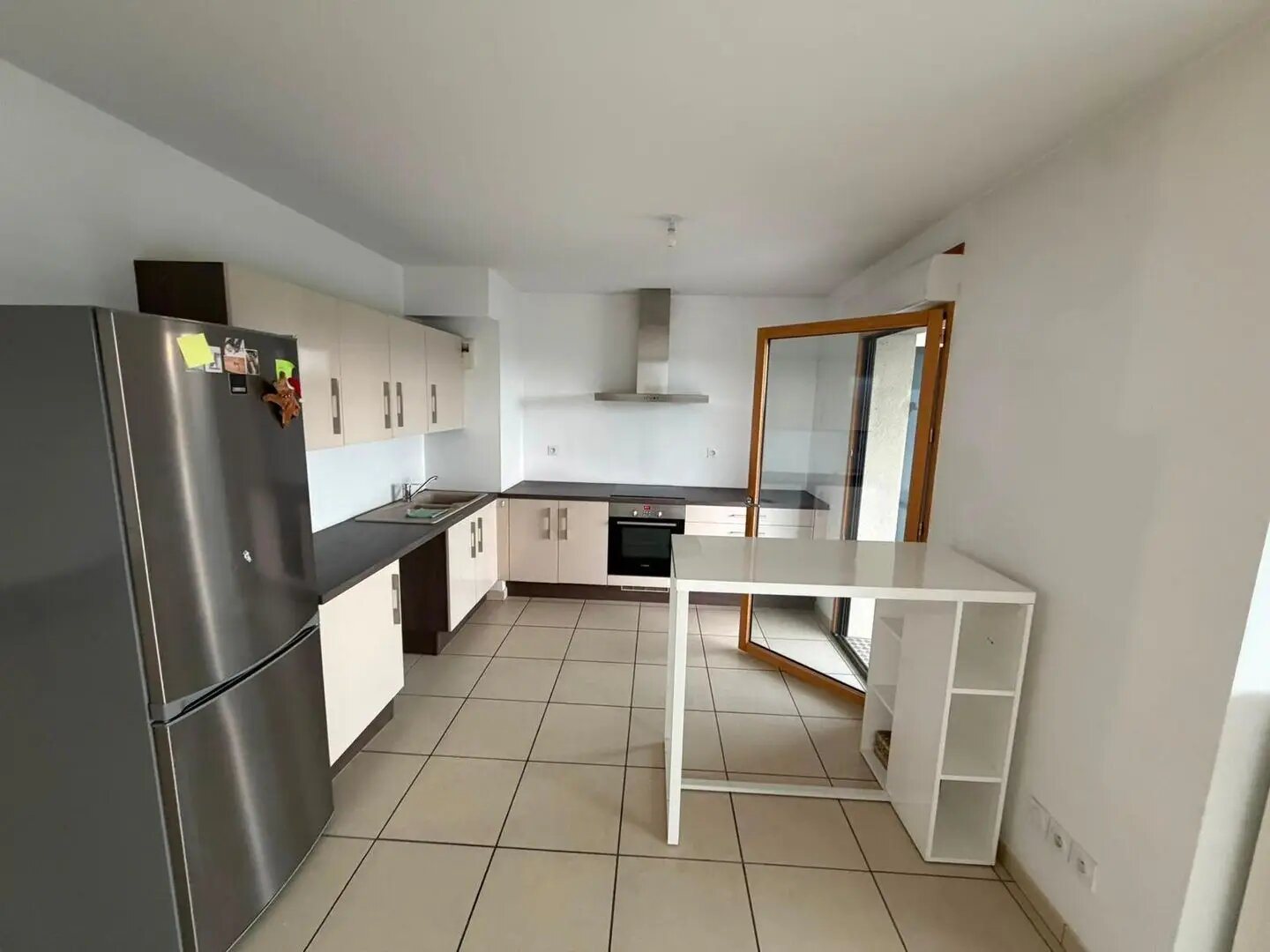 Appartement à louer, 73m², Péron