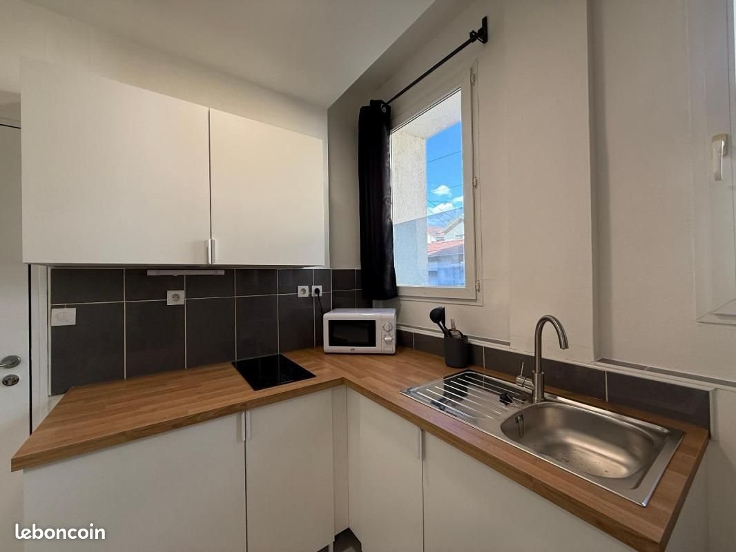Appartement à louer, 33m², Grenoble