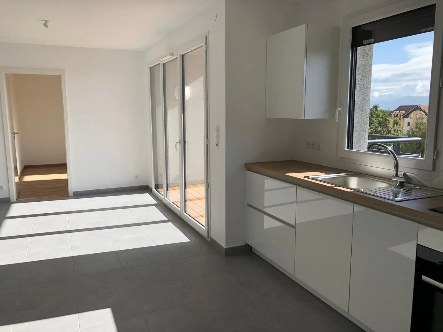 Appartement à louer, 62m², Thoiry