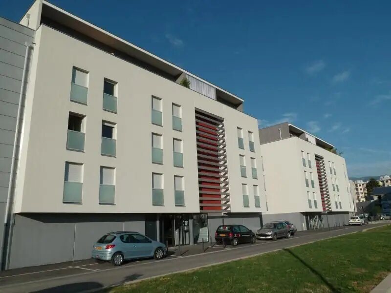 Appartement à louer, 45m², Saint-Martin-d'Hères