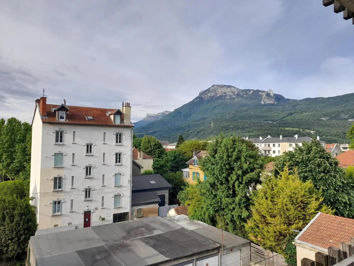 Appartement à louer, 71m², Fontaine