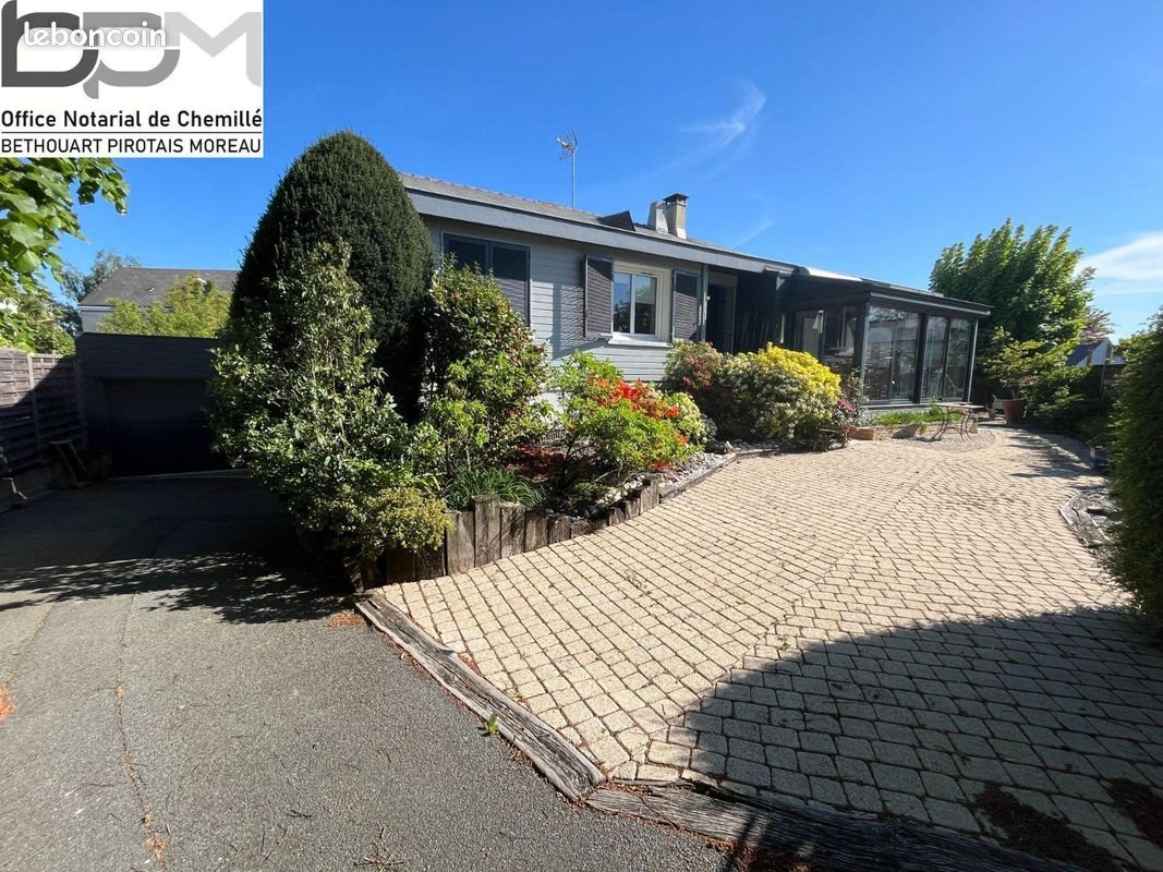 Maison à vendre, 195m², Chemillé