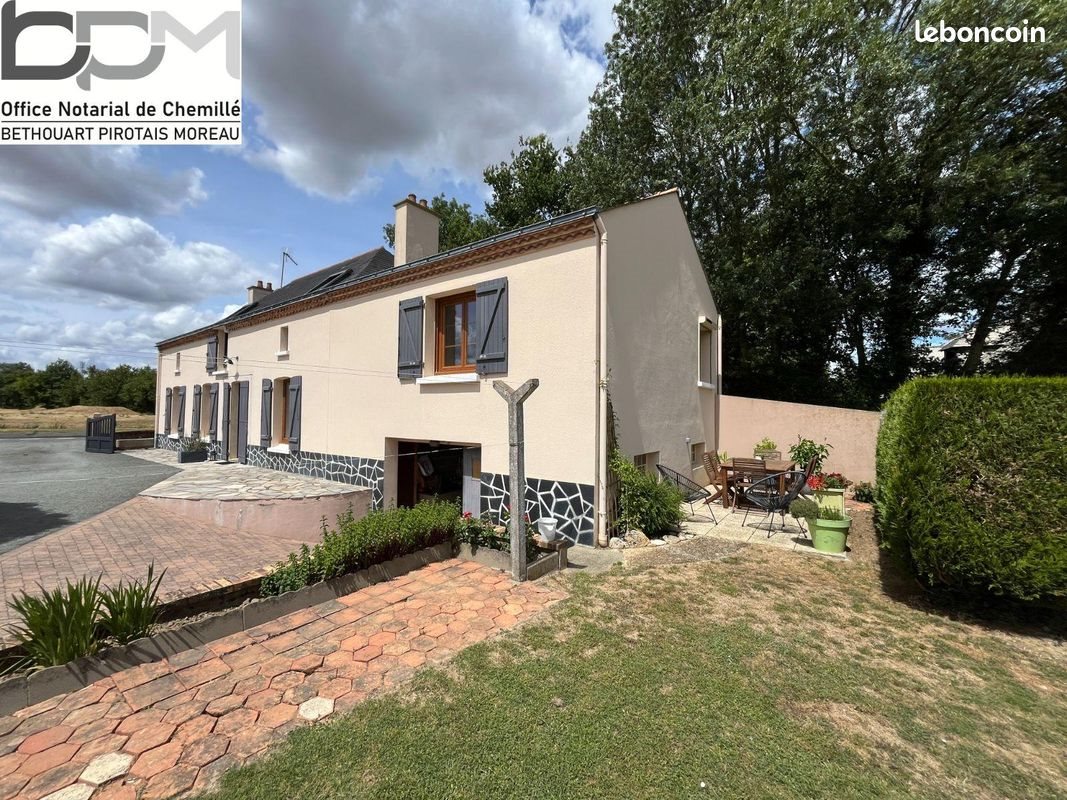 Maison à vendre, 111m², Valanjou