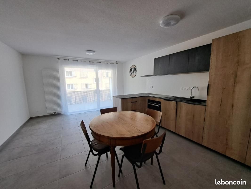 Appartement à louer, 43m², Sallanches