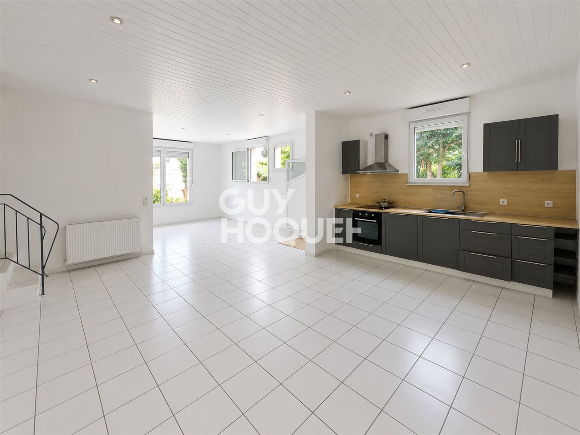Appartement à louer, 94m², Buhl