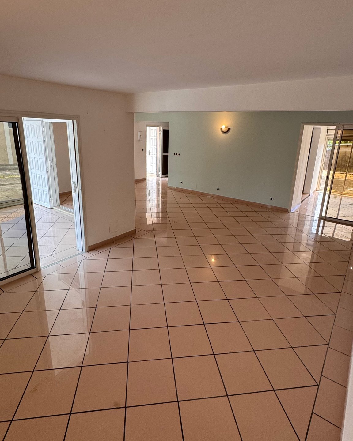 Maison à vendre, 273m², Sainte-Suzanne