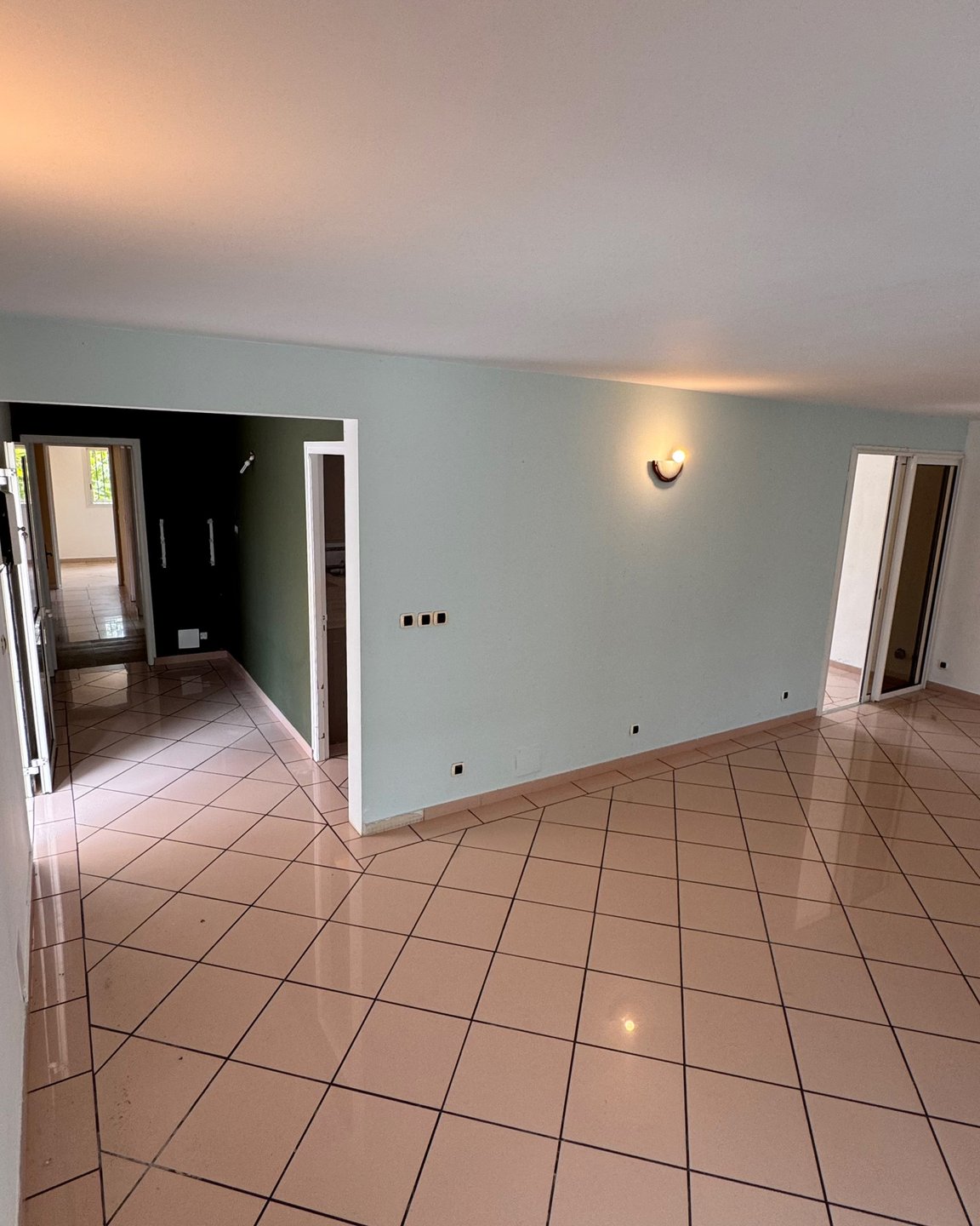 Maison à vendre, 273m², Sainte-Suzanne