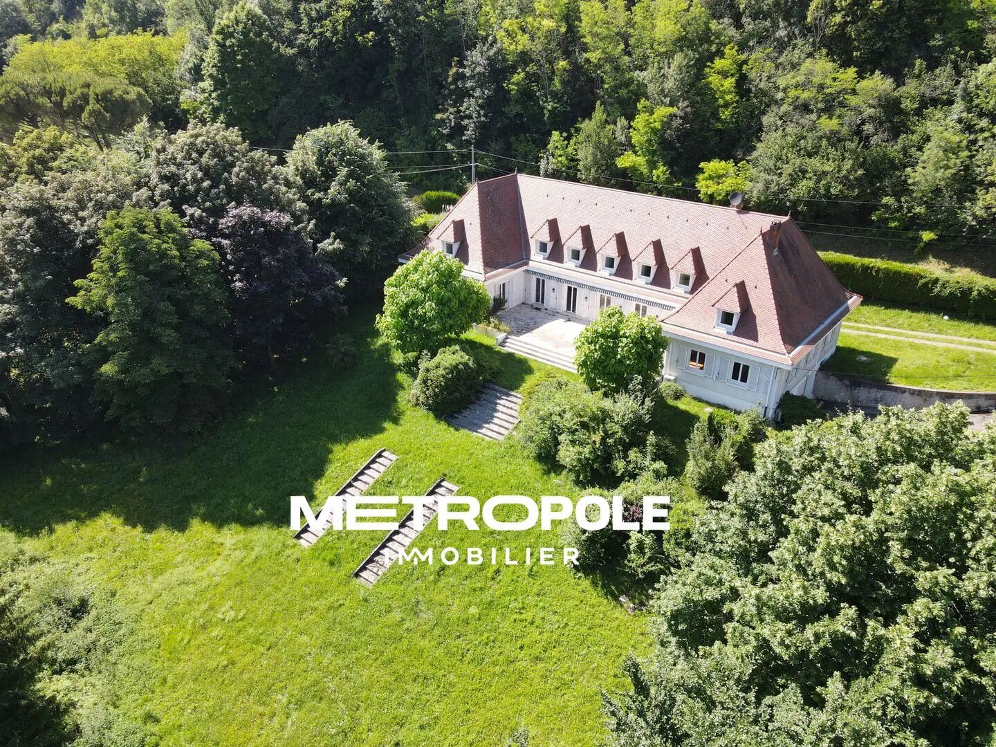 Maison à vendre, 425m², Bourgoin-Jallieu