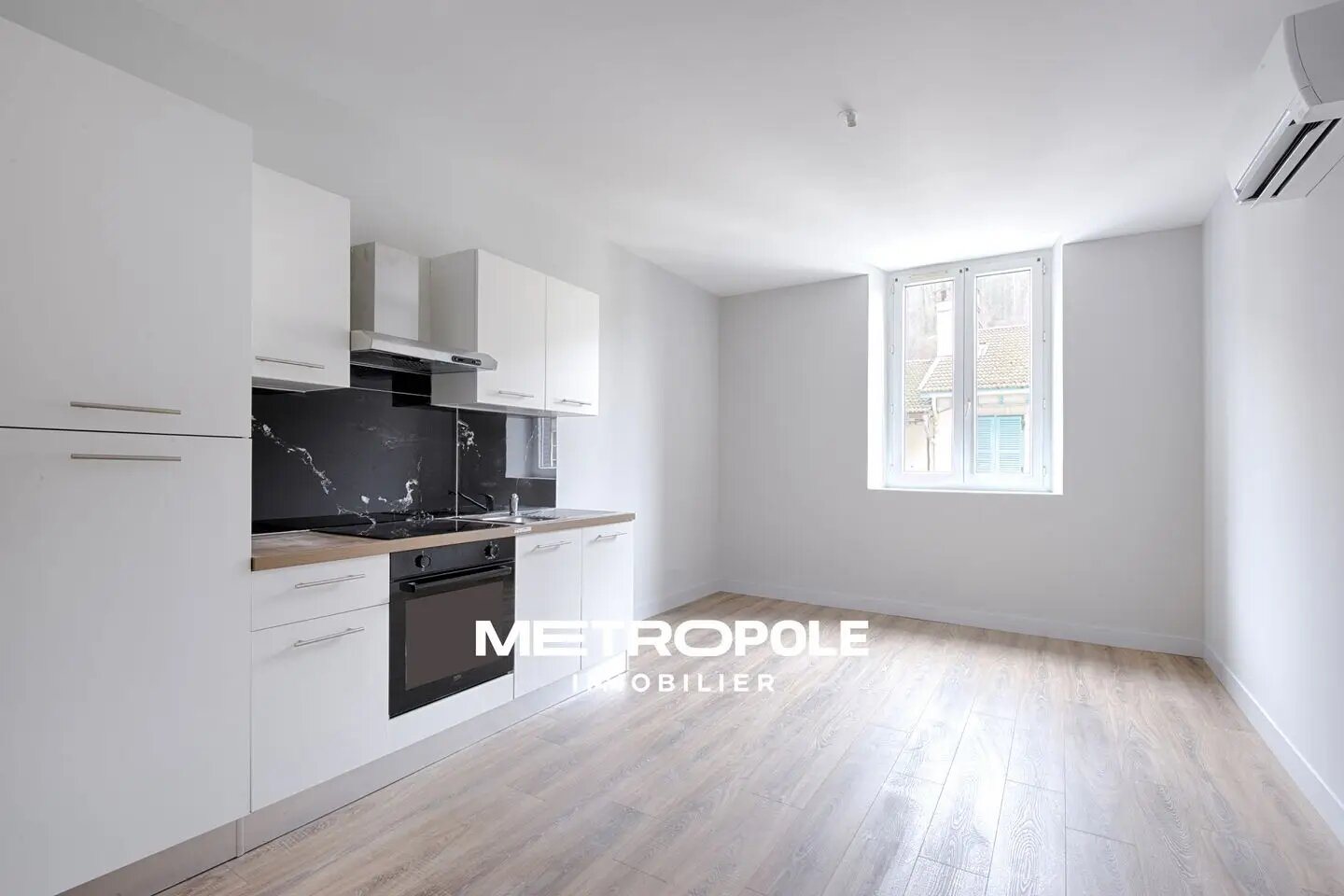 Appartement à louer, 31m², Tenay