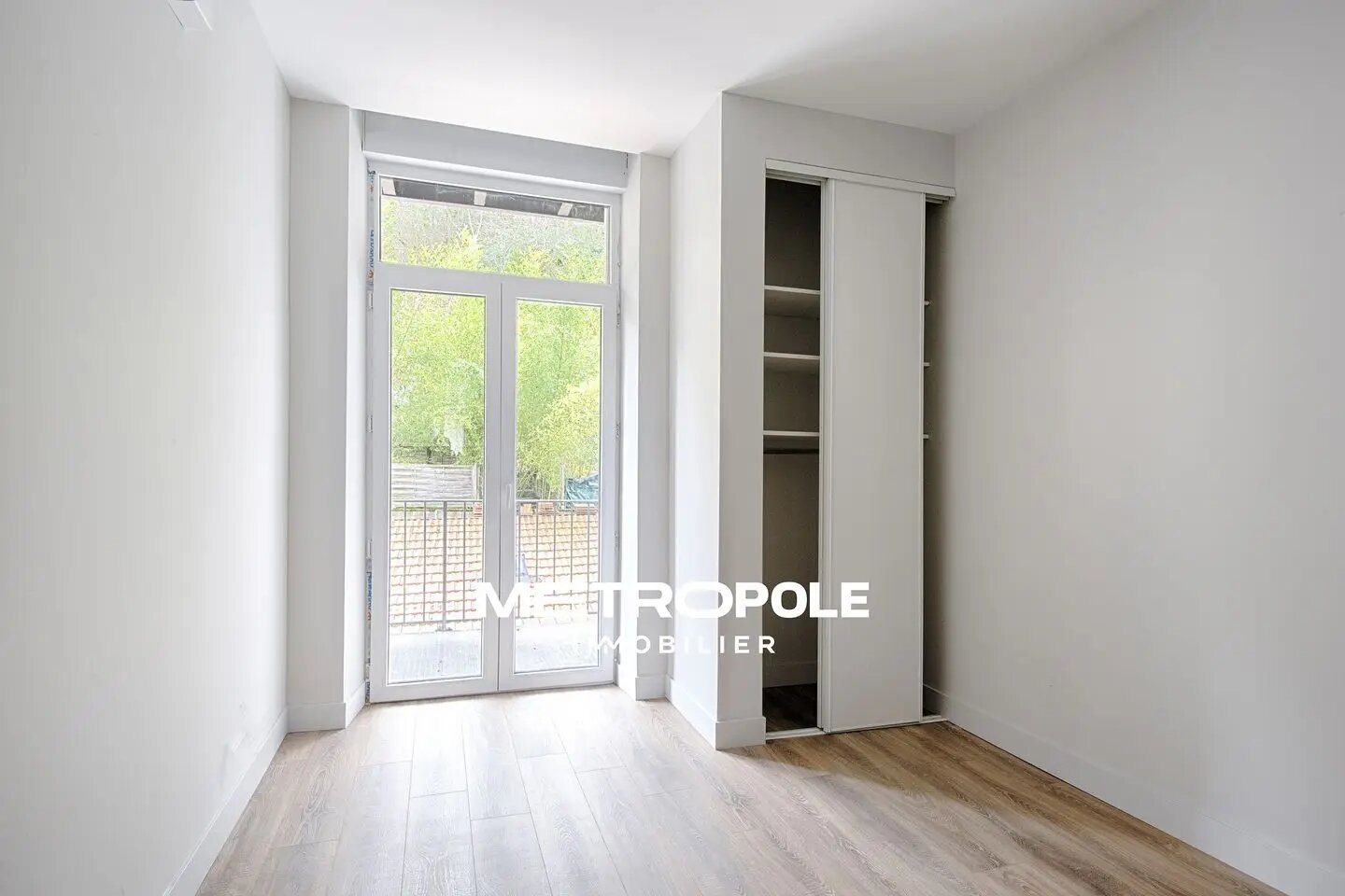 Appartement à louer, 31m², Tenay