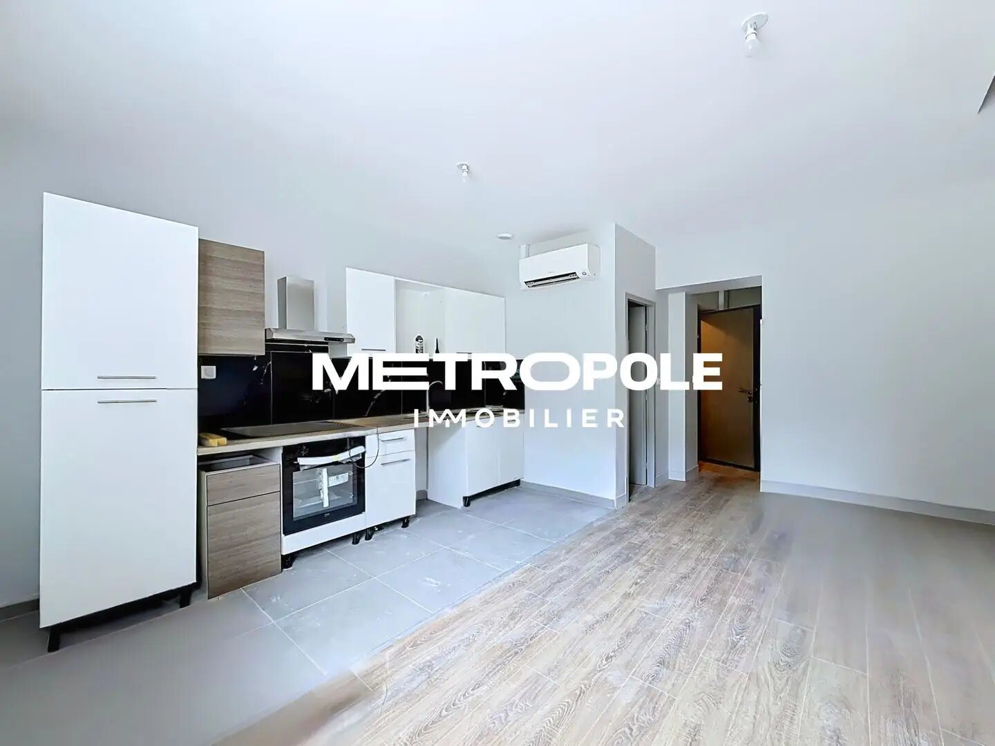 Appartement à louer, 67m², Tenay