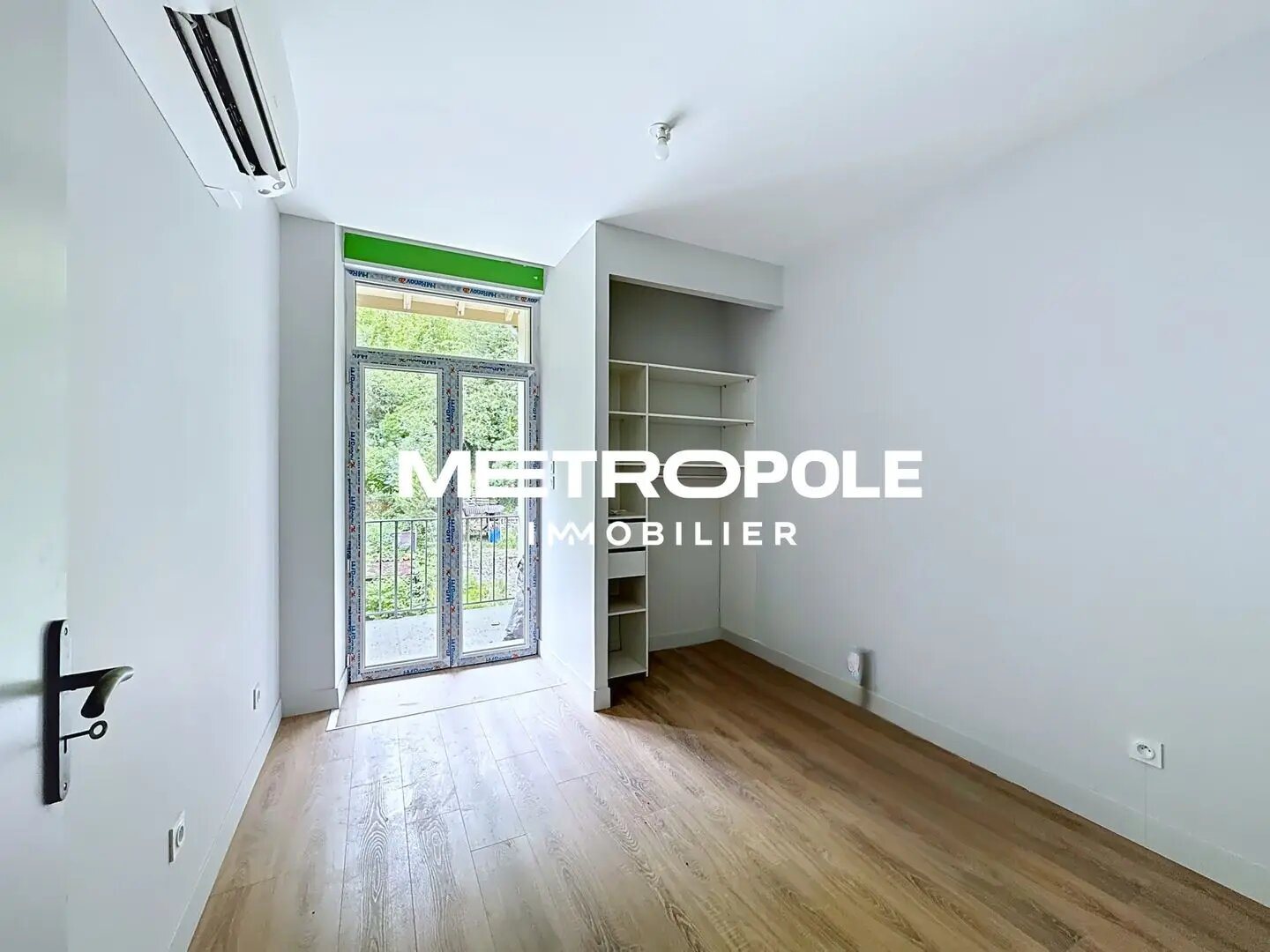 Appartement à louer, 67m², Tenay