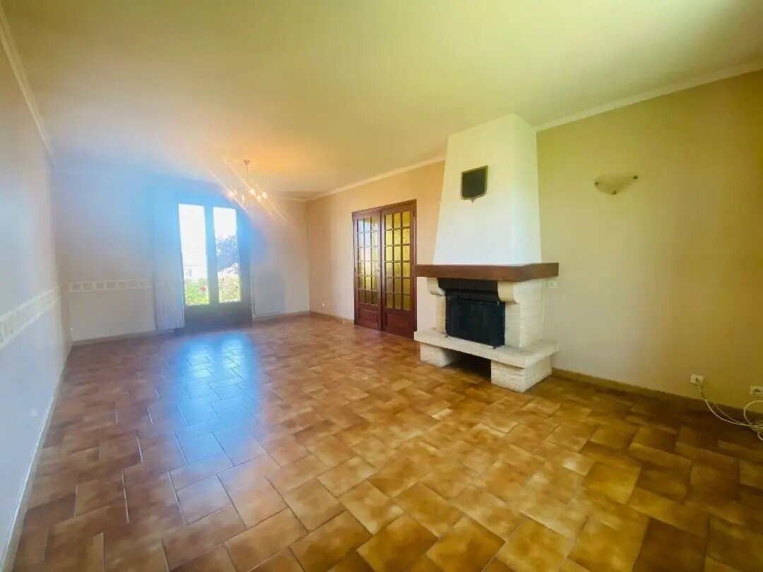 Maison à vendre, 117m², La Chapelaude