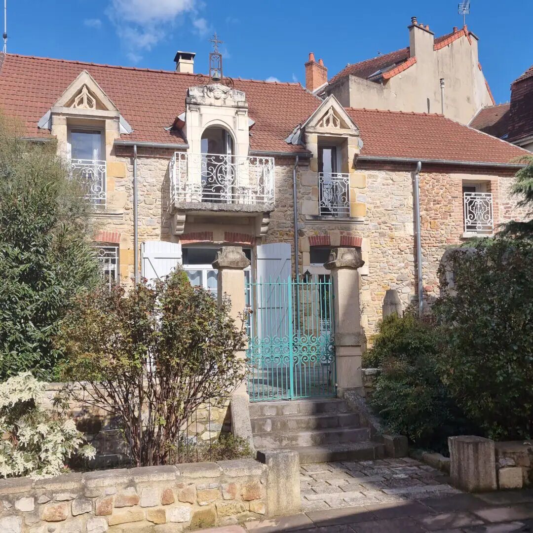 Maison à louer, 168m², Montluçon