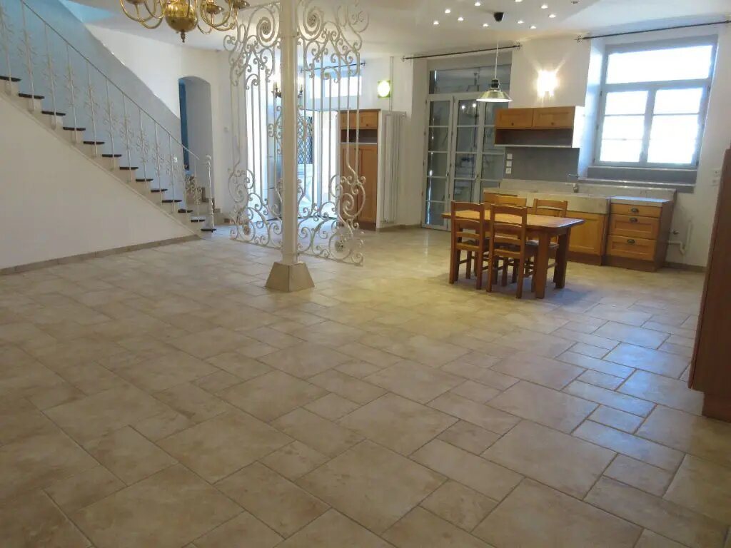 Maison à louer, 168m², Montluçon