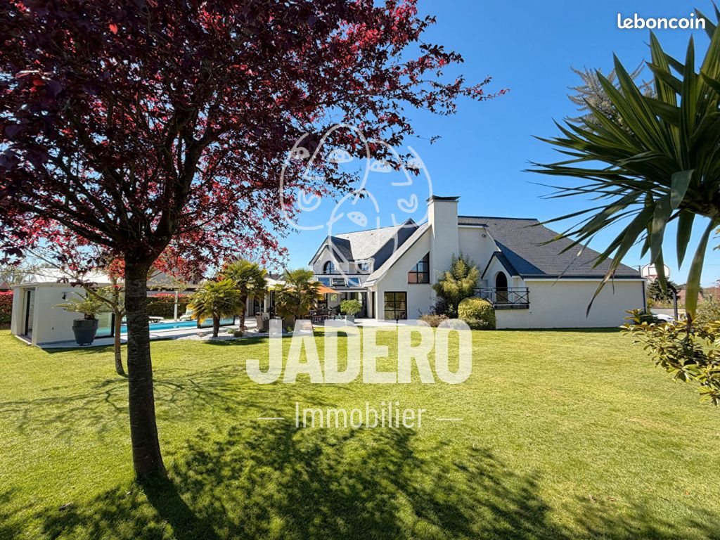 Maison à vendre, 332m², Montmain