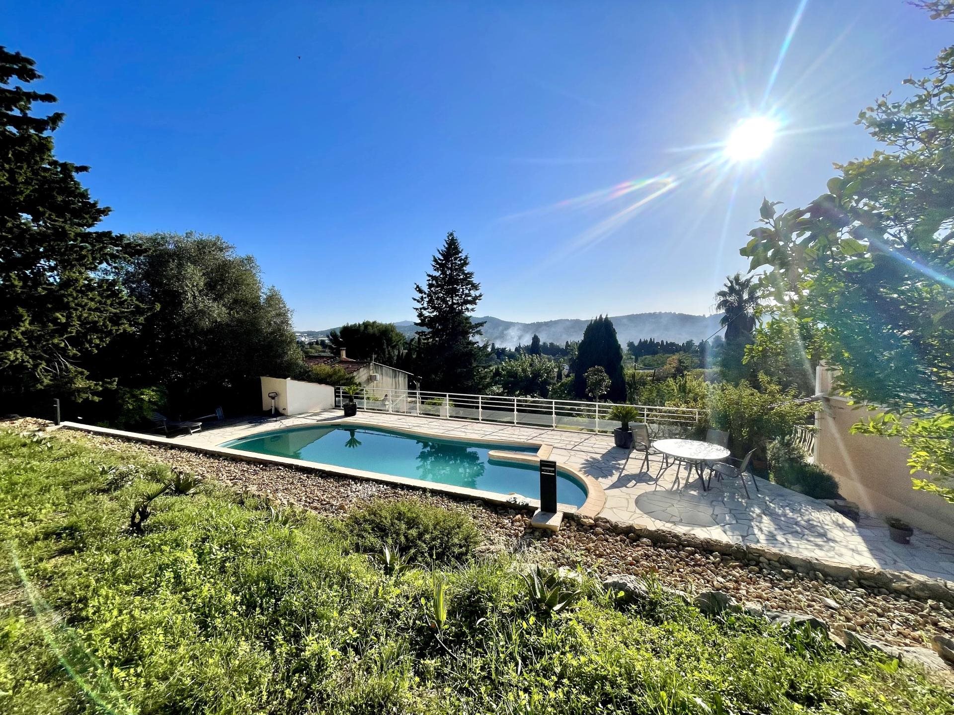 Maison à vendre, 172m², Ollioules