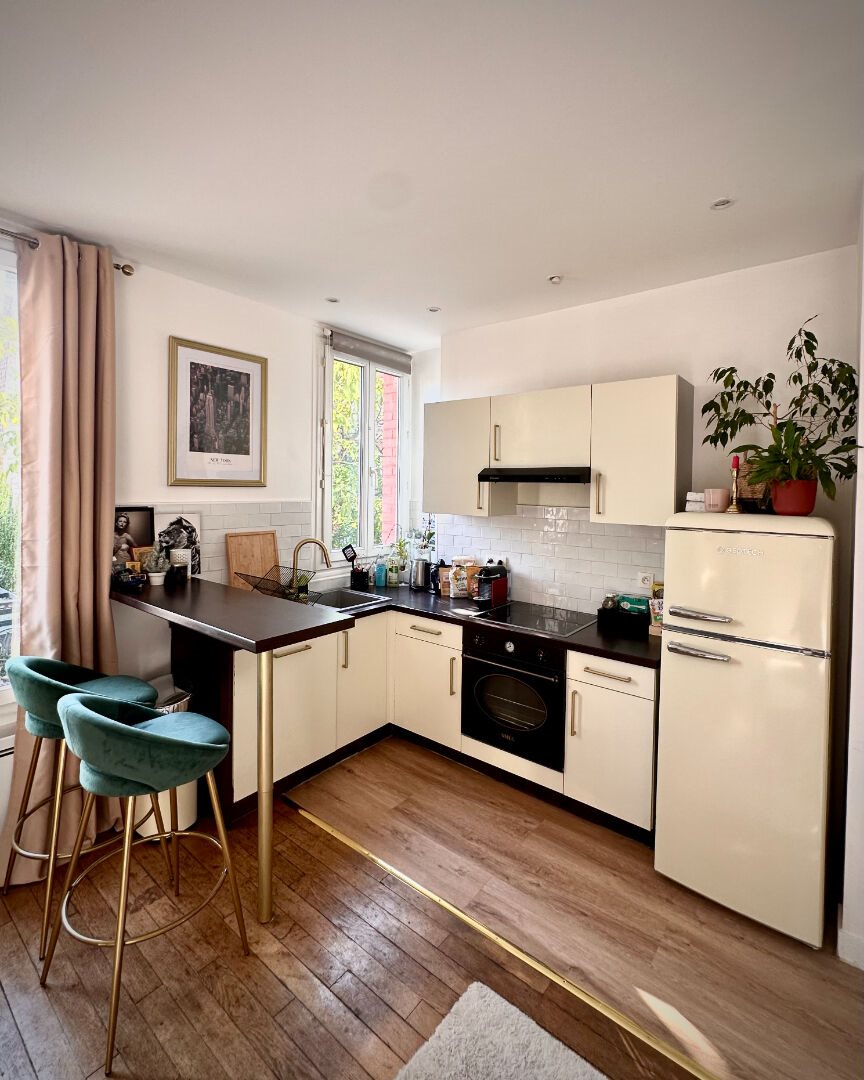 Appartement à louer, 30m², Courbevoie