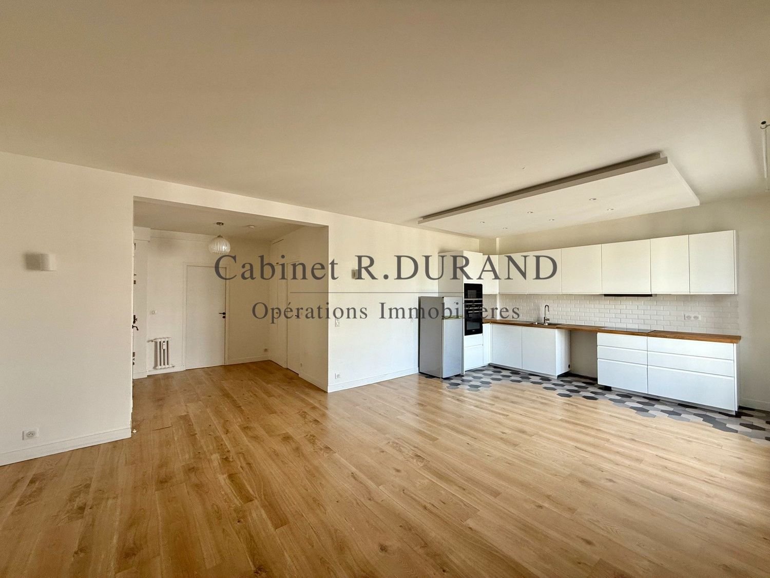 Appartement à vendre, 72m², Courbevoie