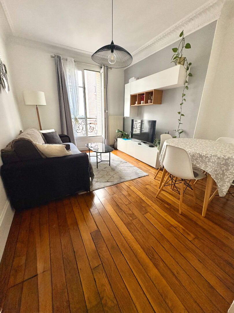 Appartement à louer, 37m², Courbevoie