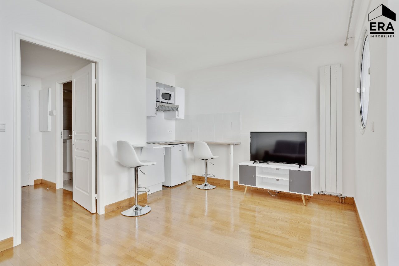 Appartement à louer, 26m², Courbevoie