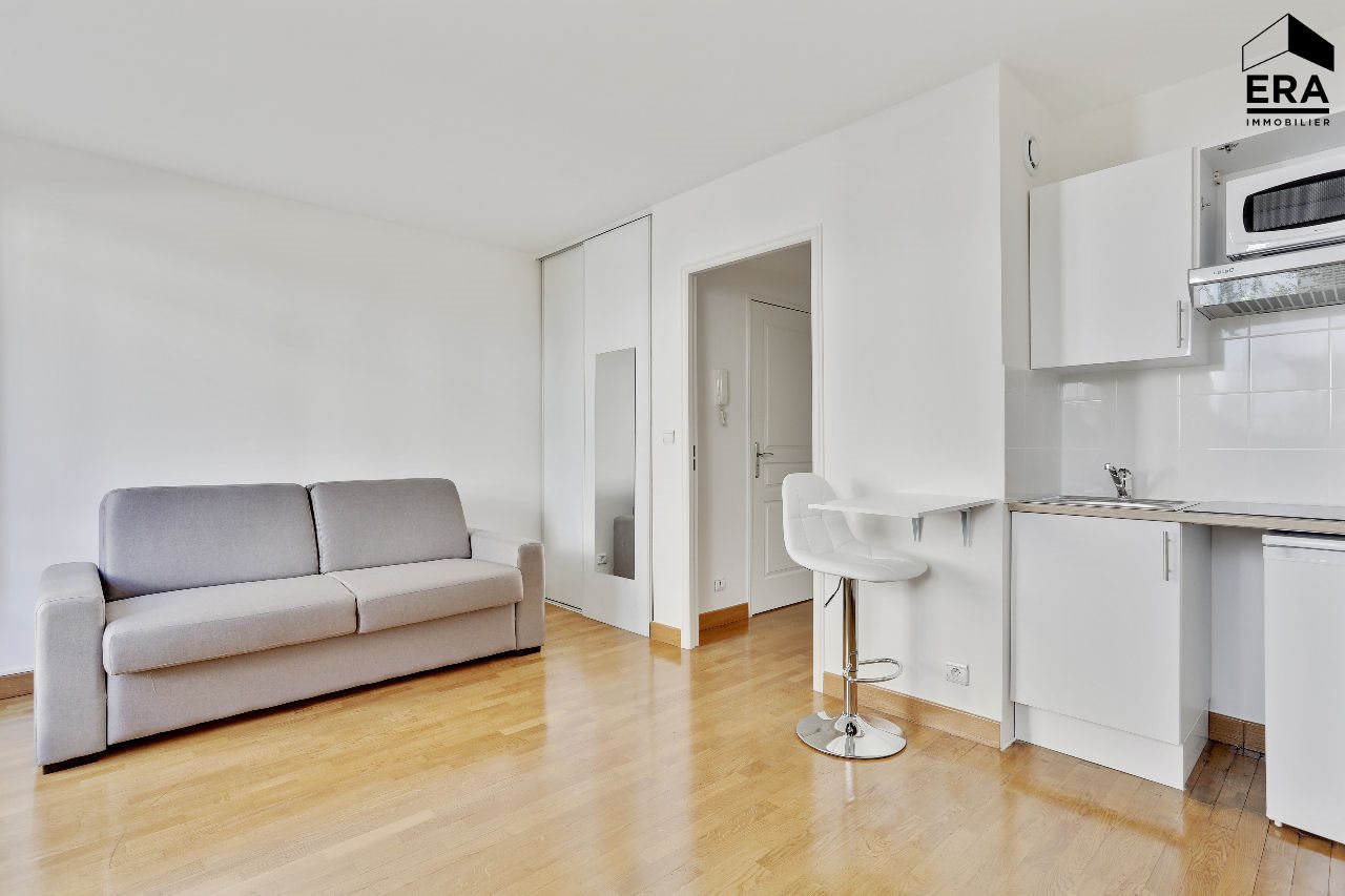 Appartement à louer, 26m², Courbevoie