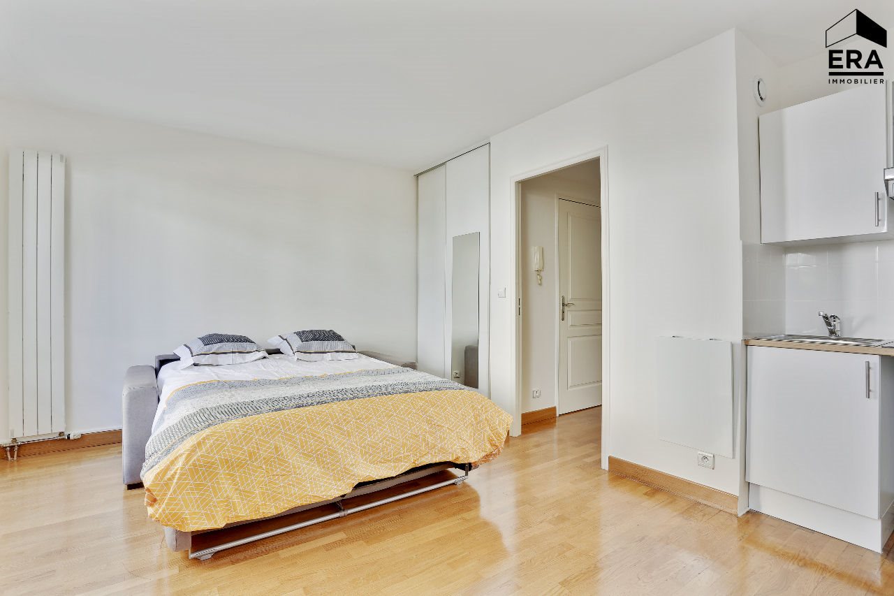Appartement à louer, 26m², Courbevoie