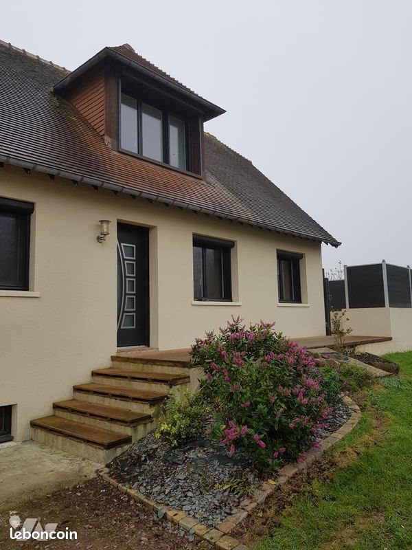 Maison à louer, 107m², Saint-Contest
