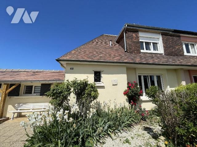 Maison à vendre, 123m², Castine-en-Plaine
