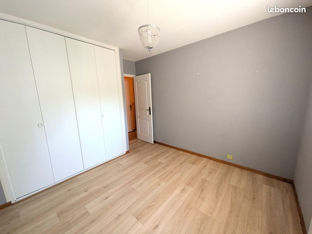 Appartement à louer, 55m², Castres