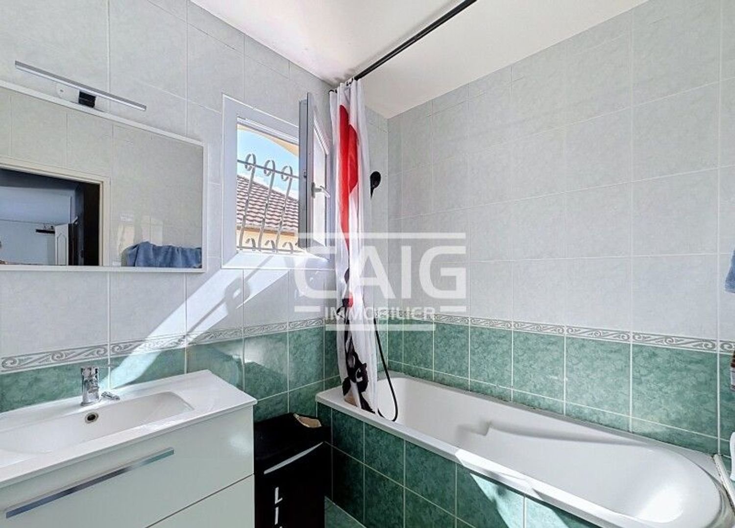 Maison à louer, 101m², Payns