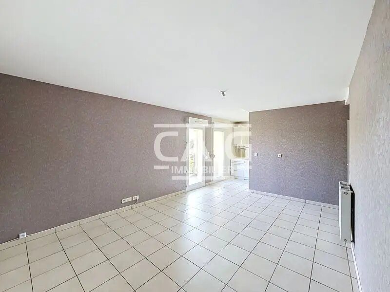 Appartement à louer, 69m², Saint-Parres-aux-Tertres