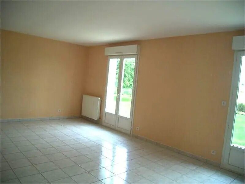 Maison à louer, 105m², Pont-Sainte-Marie
