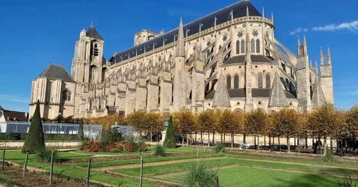 Maison à vendre, 1m², Bourges