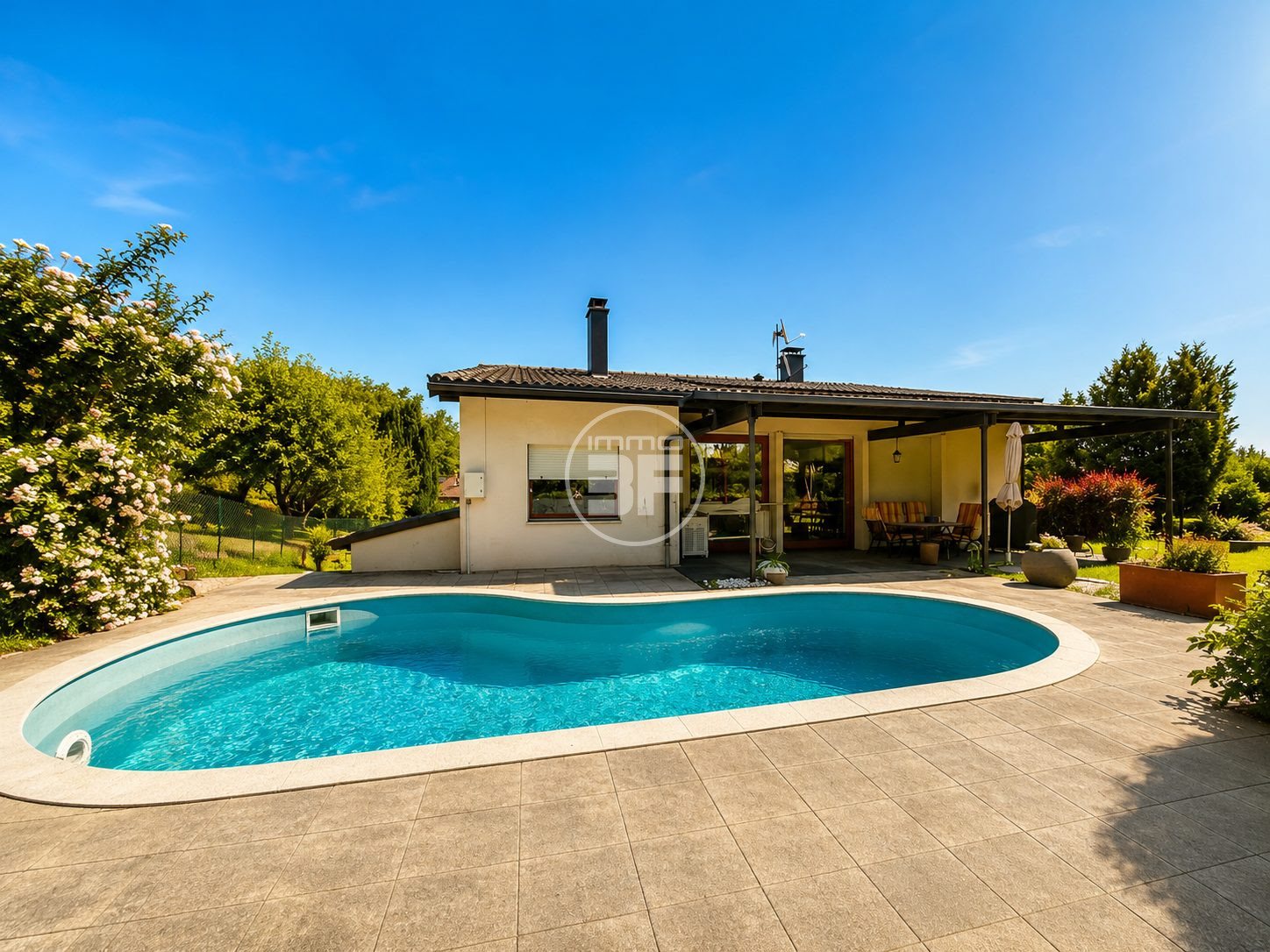 Maison à vendre, 196m², Hégenheim