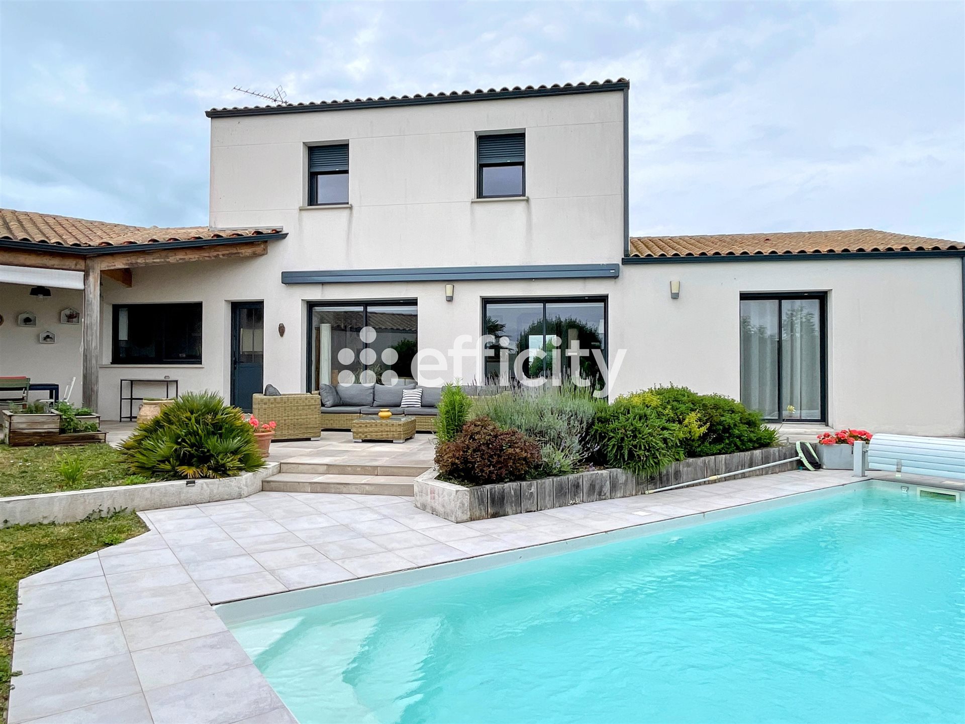 Maison à vendre, 143m², Nieul-sur-Mer