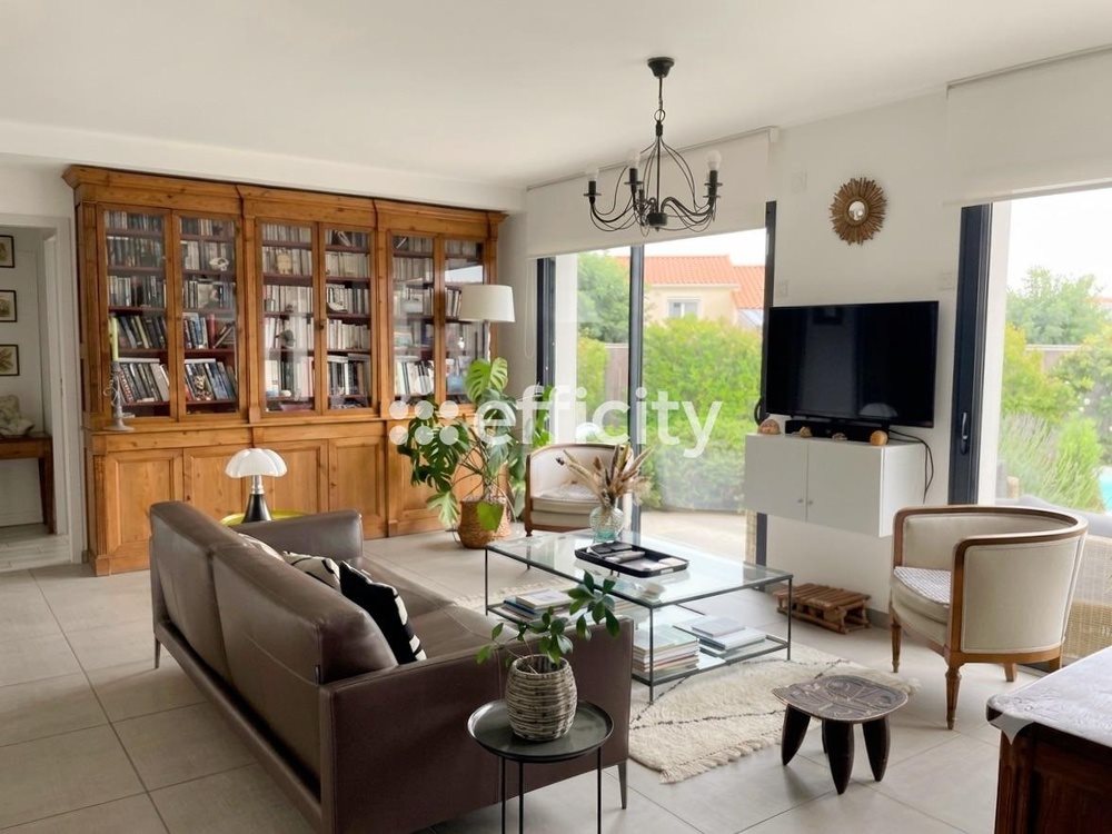 Maison à vendre, 143m², Nieul-sur-Mer