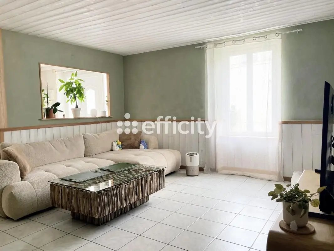 Maison à vendre, 102m², Maillé