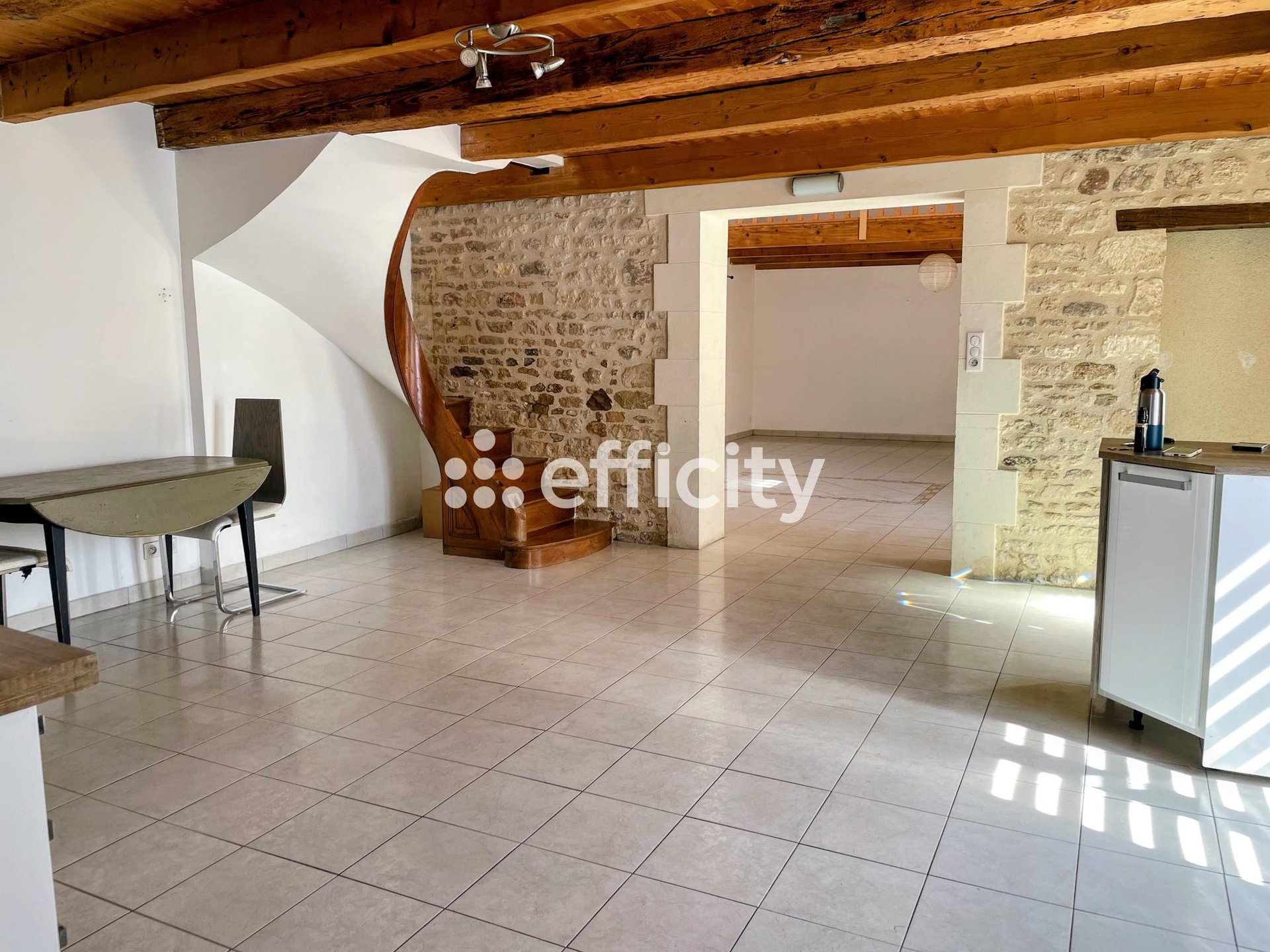 Maison à vendre, 3m², Thairé