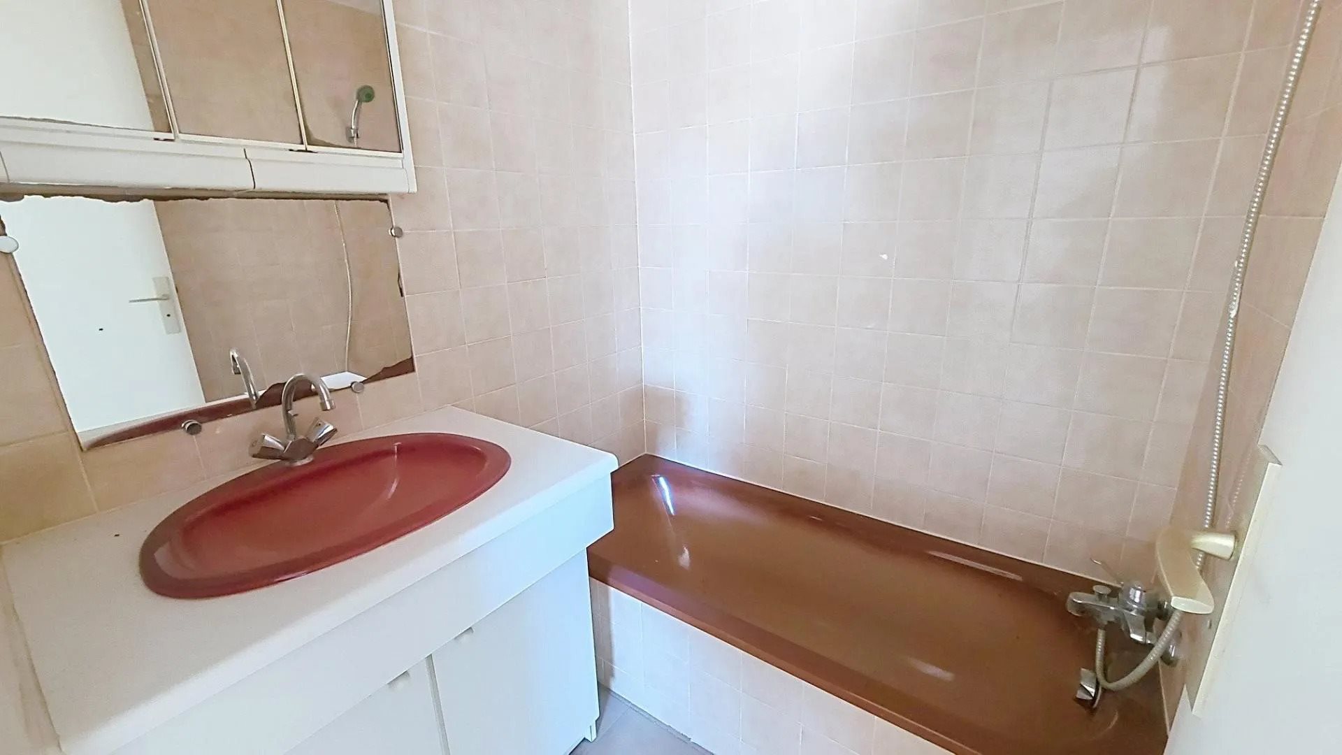 Appartement à vendre, 70m², La Ville-du-Bois